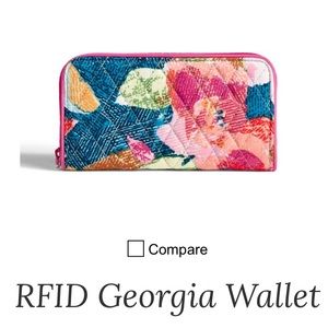 Vera Bradley wristlet/wallet